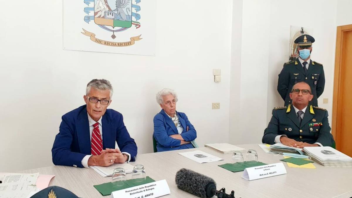 Camorra, le intercettazioni: Io li scassavo a tutti quanti VIDEO
