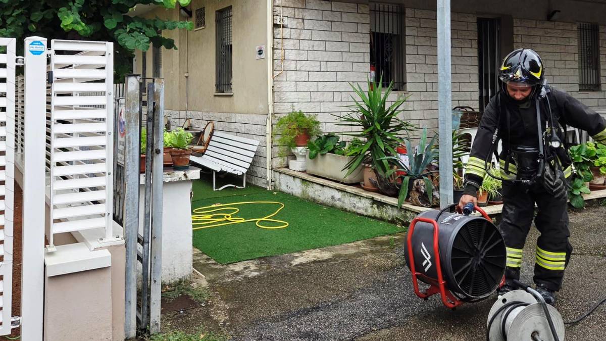 Rimini. Incendio in un appartamento a Marebello