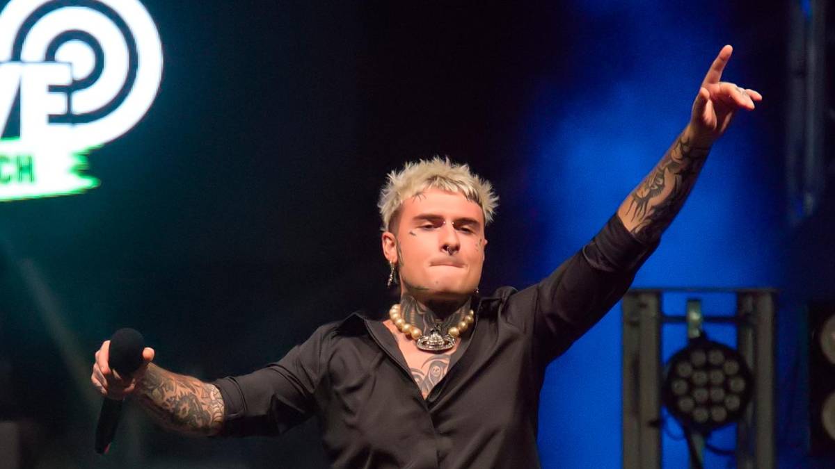 Ravenna, migliaia di persone al concertone di Radio Studio Delta. FOTOGALLERY