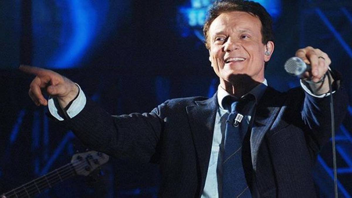 Massimo Ranieri, spettacolo rinviato a novembre 2021