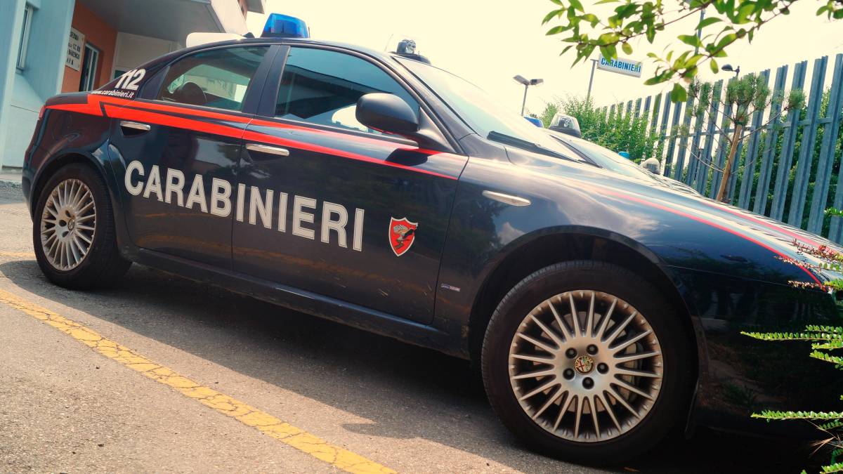 Ravenna. Denunciati i genitori del minorenne che ha accoltellato un coetaneo sul bus