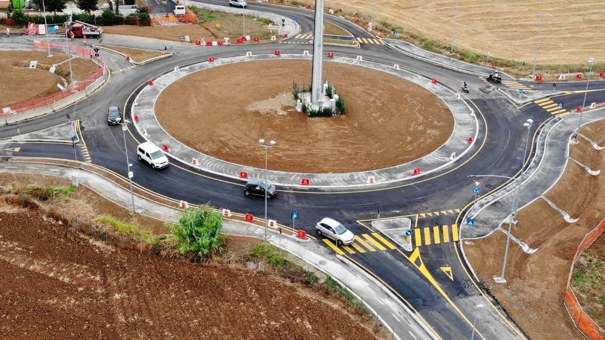 Misano, lavori alla rotatoria di via Grotta: chiusa per 6 giorni la provinciale Riccione-Tavoleto