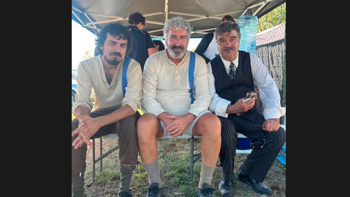 Al centro Dario Hubner, a destra Francesco Pannofino