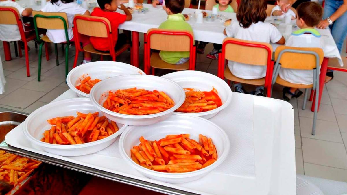 Un intervento che interessa 22 cucine e 12 refettori