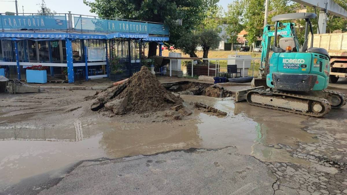 Cesenatico, mattinata senza acqua nella zona di via Anita Garibaldi