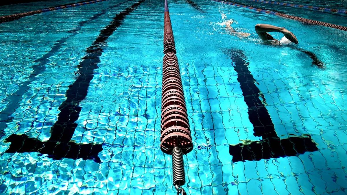 Faenza, domenica la piscina resta chiusa per protesta