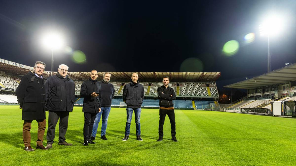 Cesena, completati i lavori all'illuminazione allo stadio