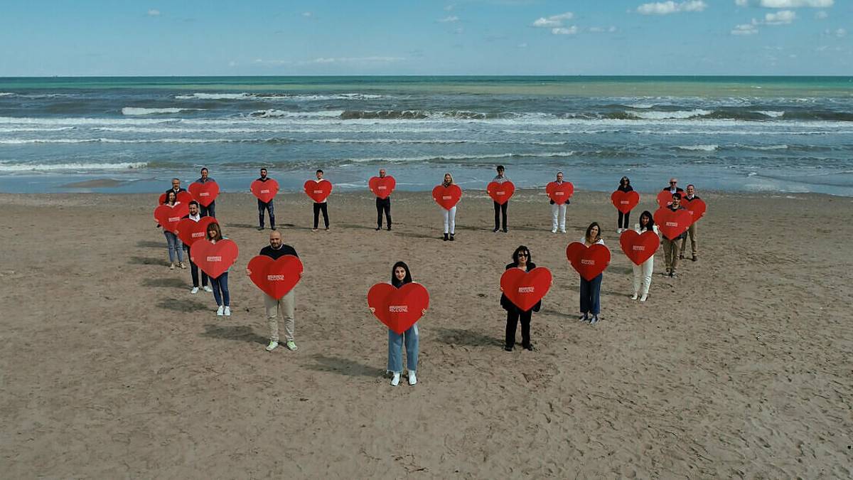 Gli albergatori: “Estate 2021? #Sicuramente Riccione!