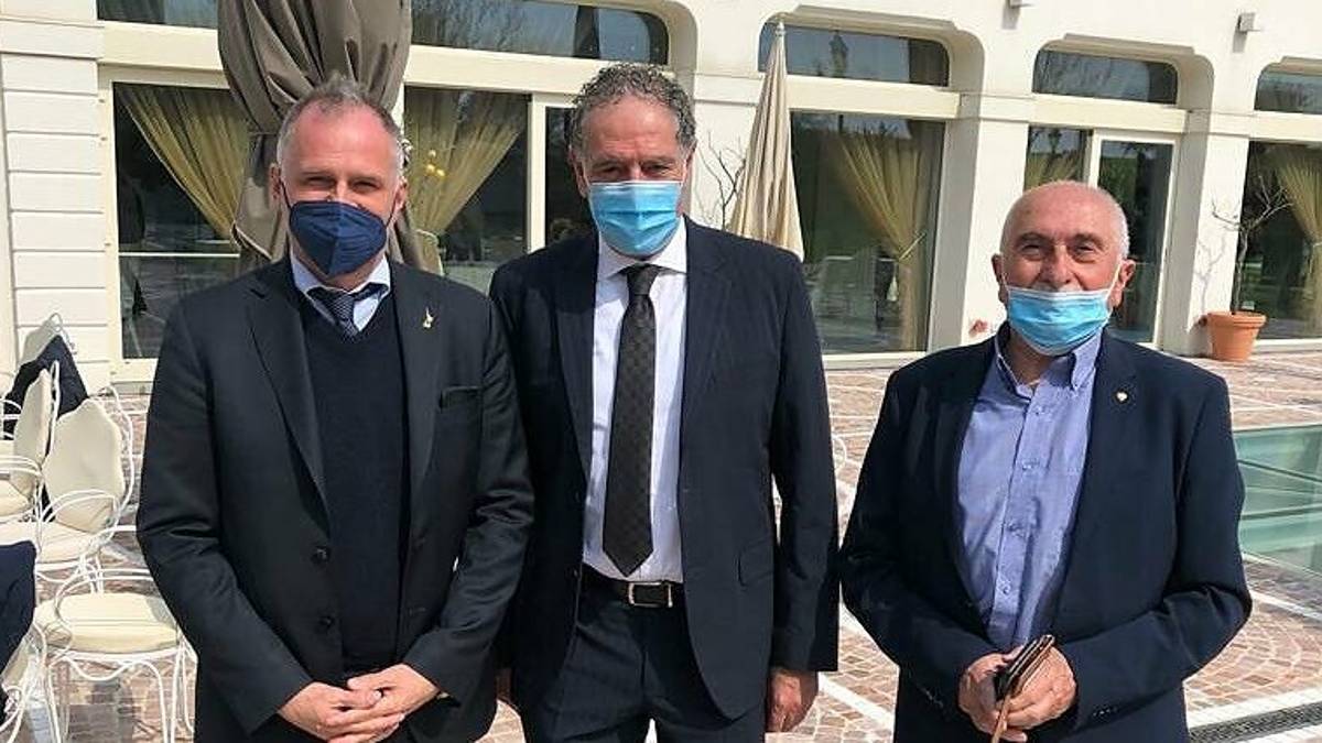 Ministro del Turismo: incontro a Cesenatico