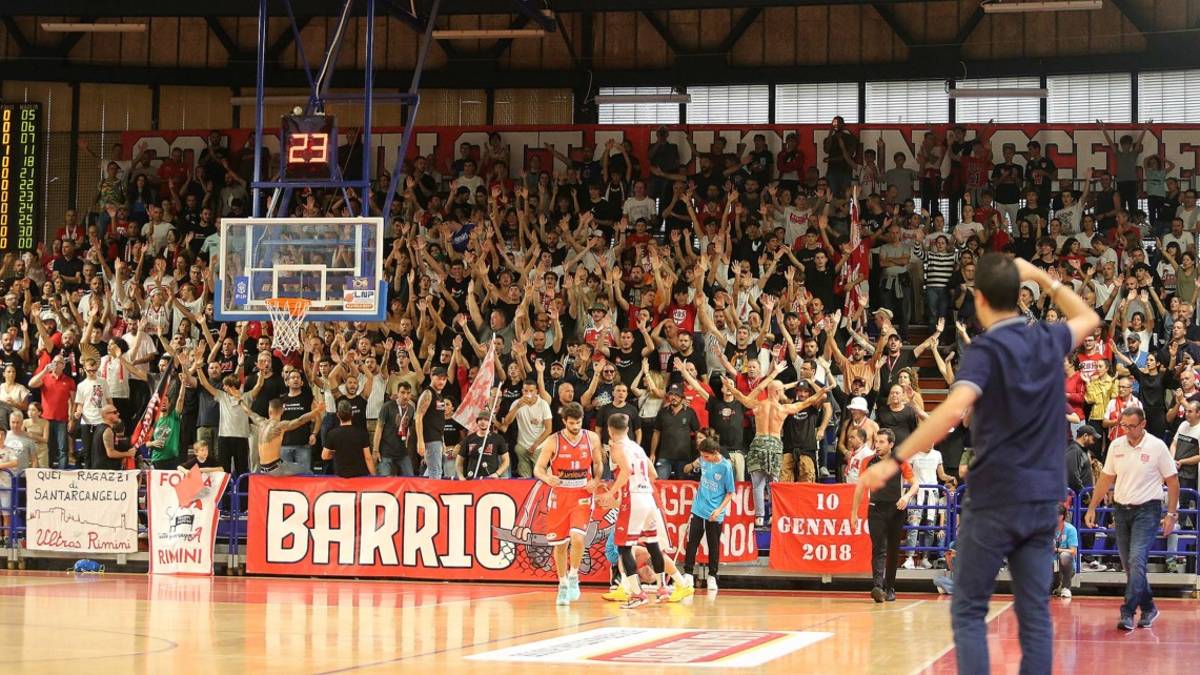 Basket A2, Rbr-Fortitudo è tutto esaurito. Venduti tutti i 3.118 biglietti