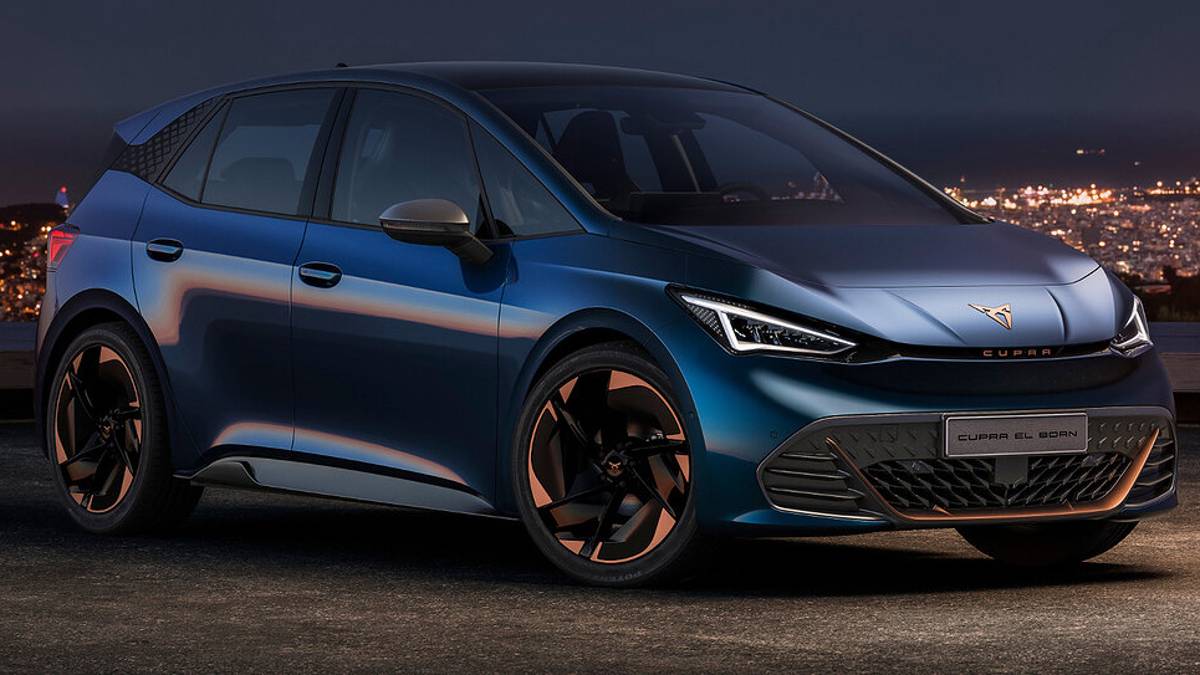 Volkswagen Cupra, prima auto elettrica con la plastica del mare