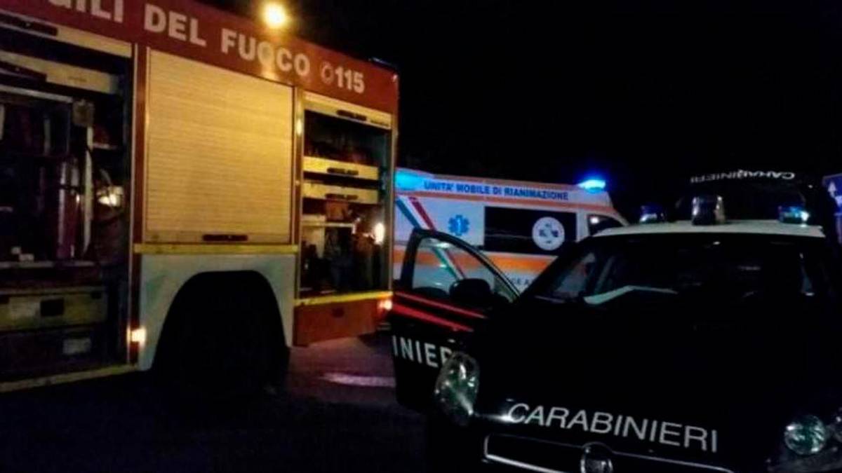 Forlì, a fuoco stufa a pellet, tre intossicati