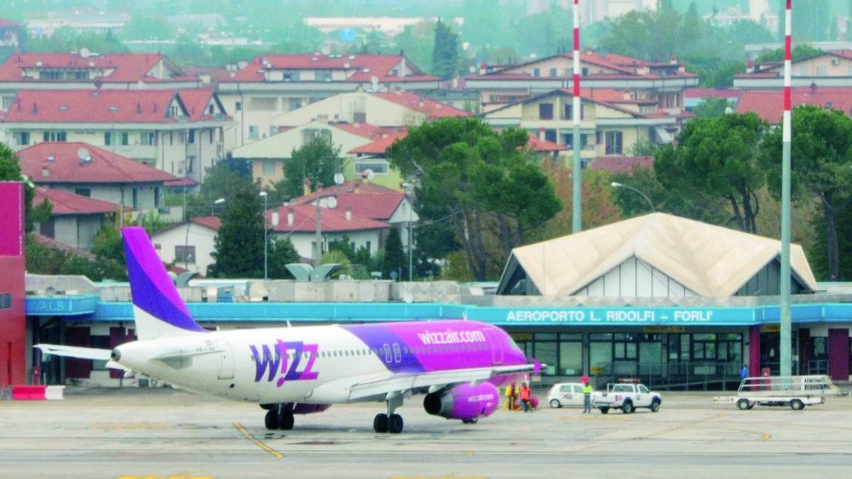 Aeroporto Forlì, ok in Senato al finanziamento dei vigili del fuoco