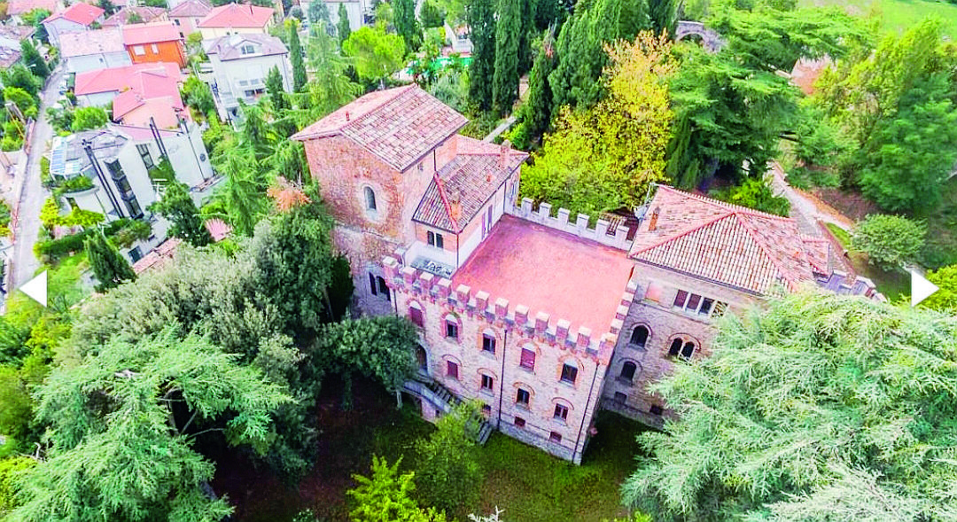 Cesena, la villa con una storia epica in vendita a 1.5 milioni di euro