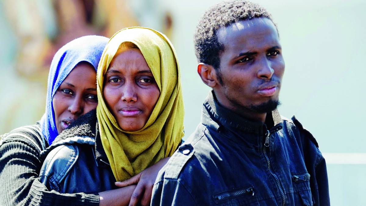 Ravenna, quelli che i migranti se li prendono a casa