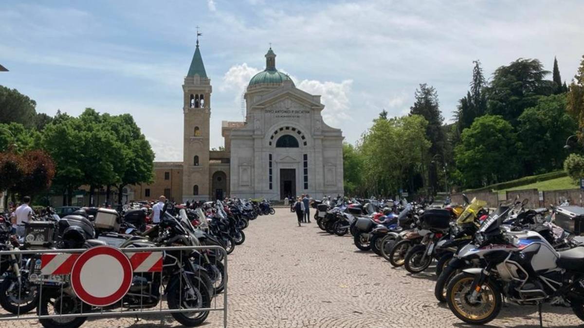 Mototagliatella: Predappio fa il pieno, oltre seimila moto e ottomila pasti serviti - Gallery