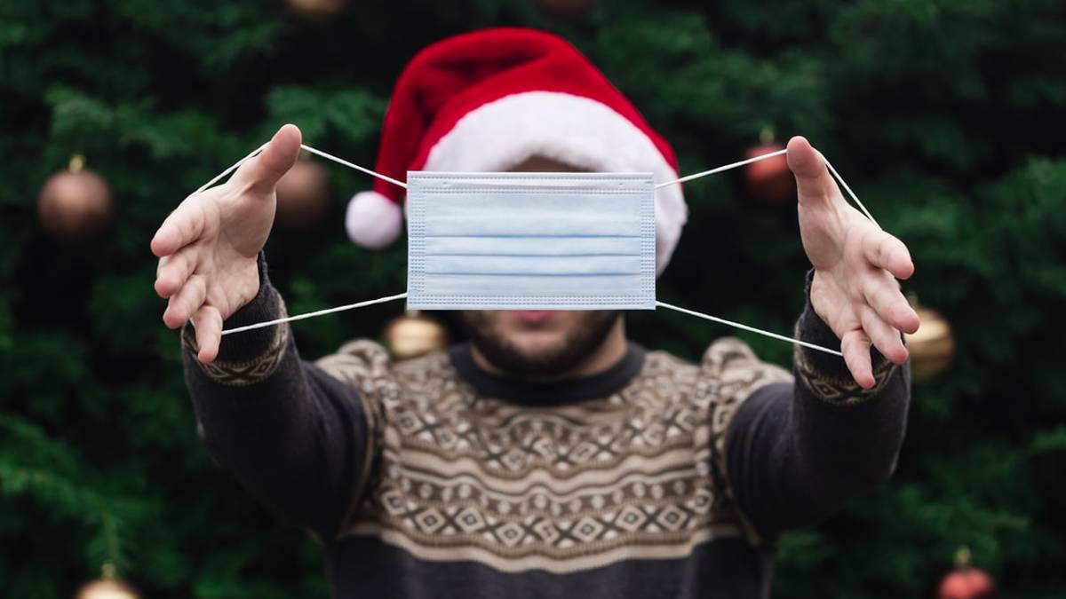 Covid, l'appello del medico di base: Se avete sintomi, non uscite di casa anche se è il giorno di Natale