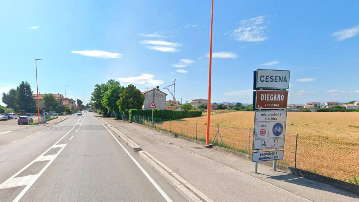 Un tratto di via Emilia Ponente