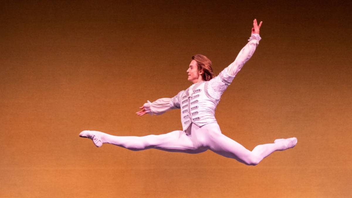 Les Etoiles, gala di danza a Bologna