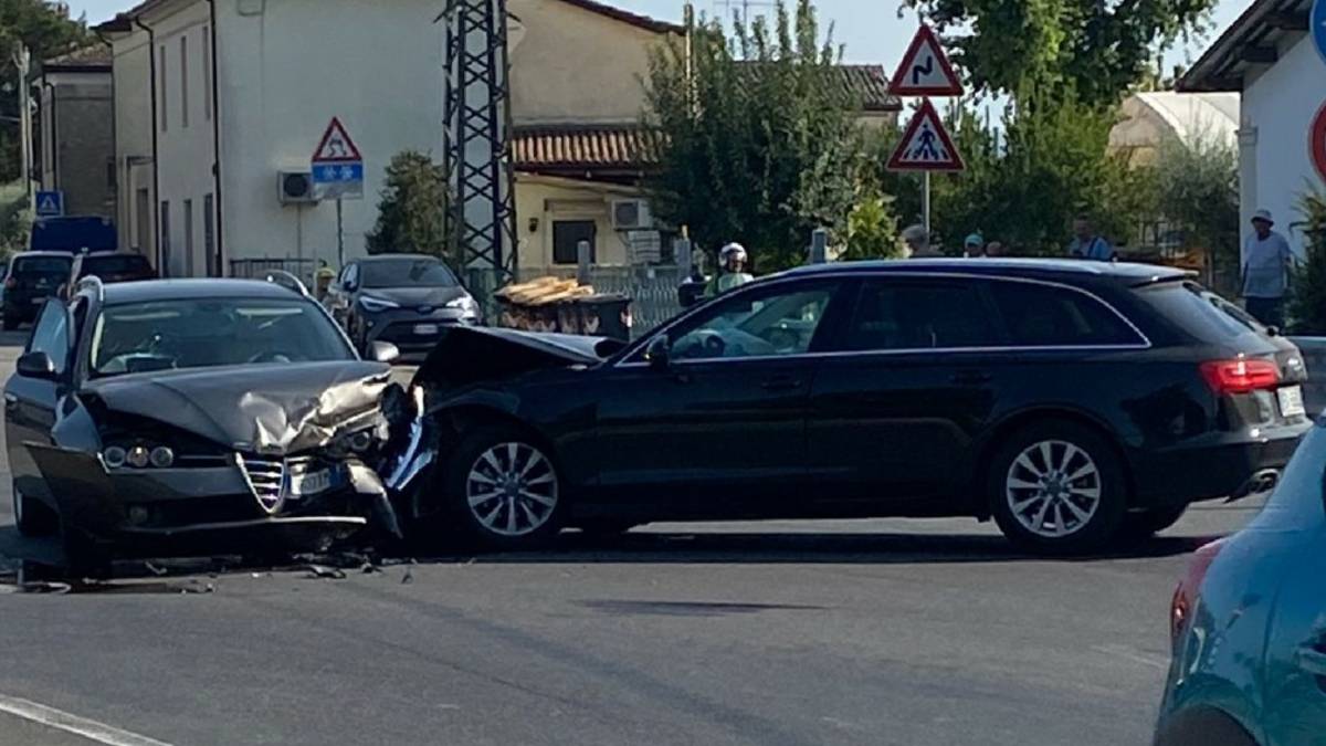 Cesena, via San Cristoforo flagellata dagli incidenti e il Comune non si muove