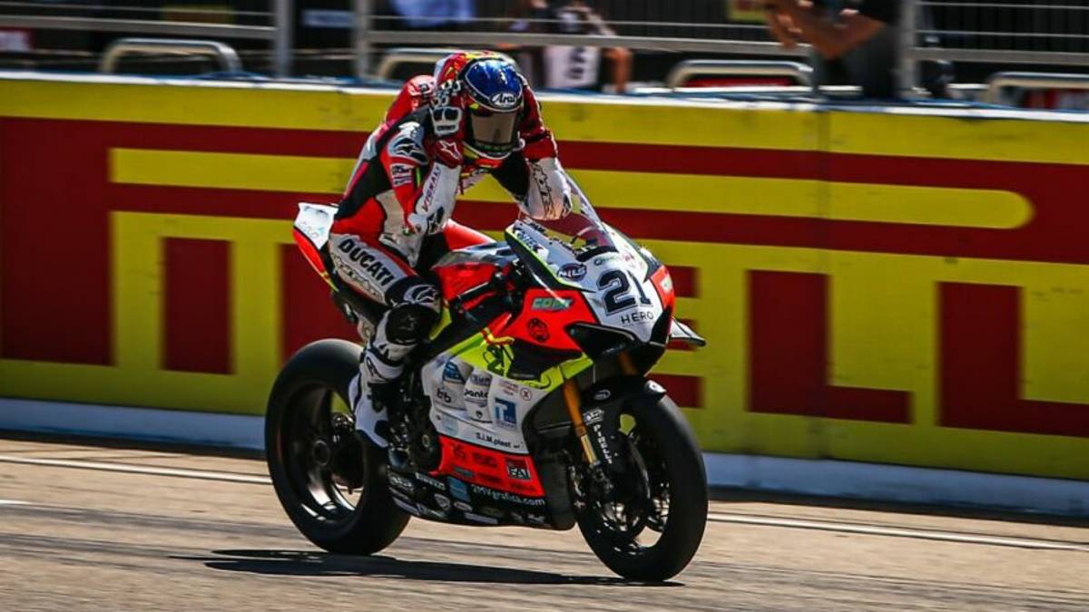 Superbike, la gioia di Rinaldi: «Non pensavo di andare così forte»