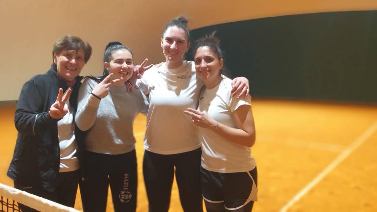 Tennis, Tc Viserba: un week-end super
