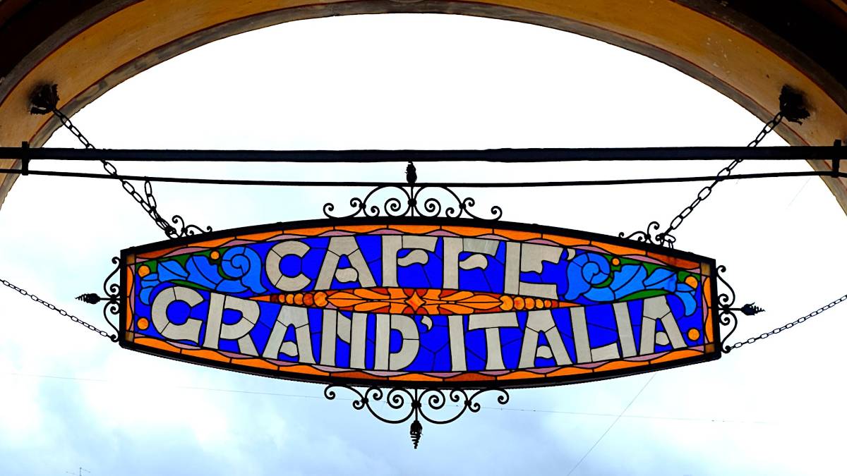 Novafeltria, I 100 anni del Caffè Grand’Italia: «Un luogo rimasto autentico»
