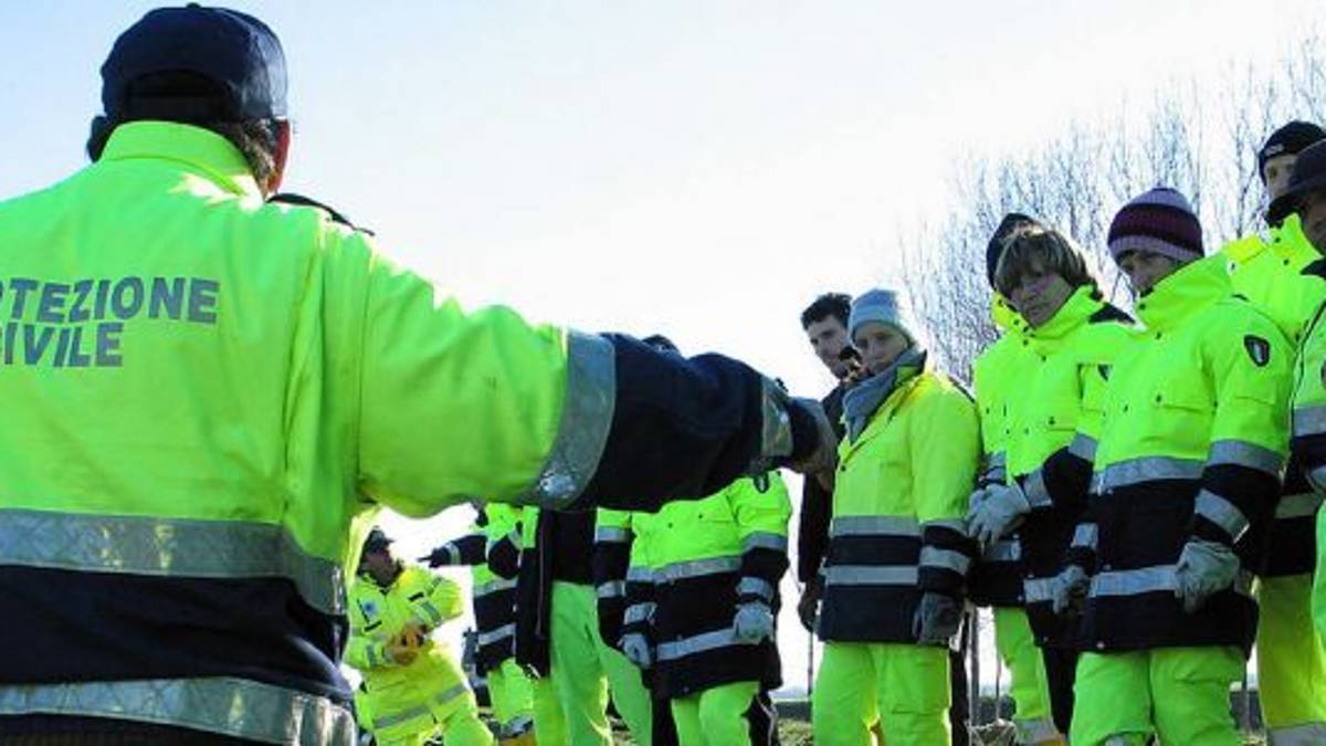 Volontari in dimissione di massa alla protezione civile di Cesena