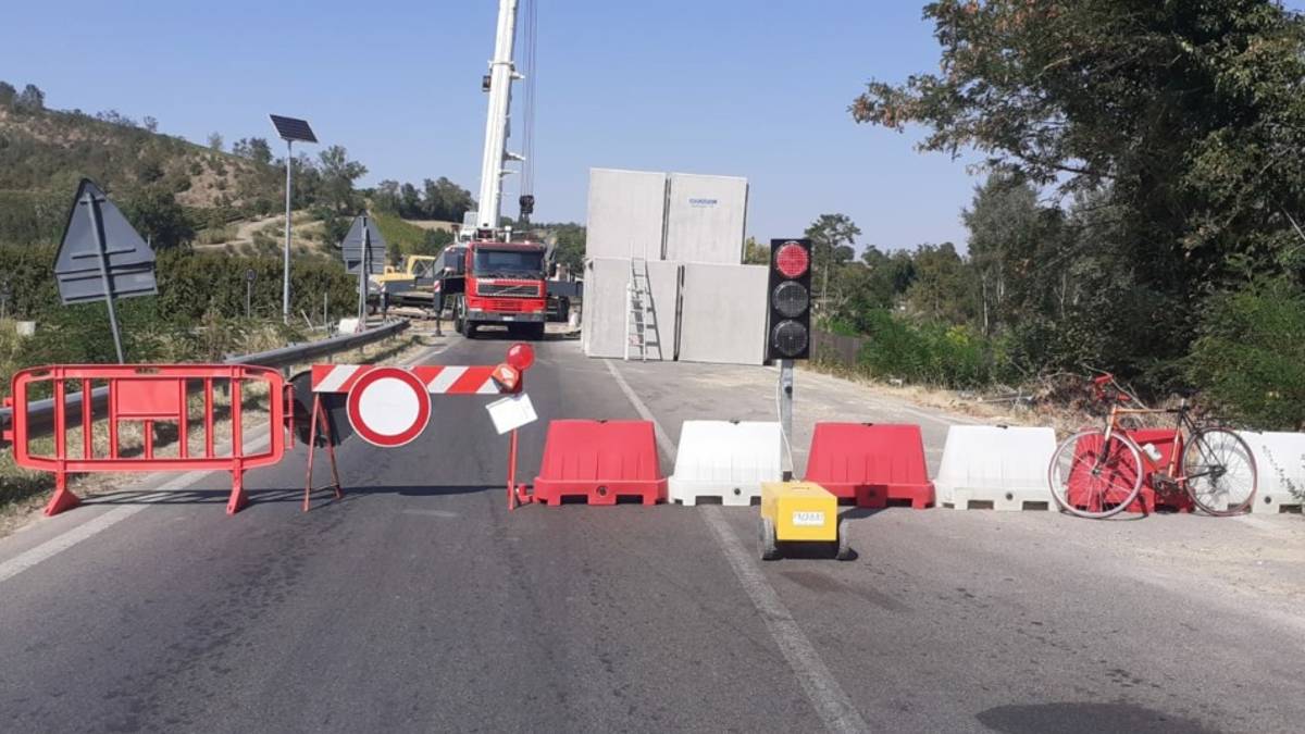 Alluvione Ravenna. Provinciale 306R Casolana Riolese: partiti i lavori