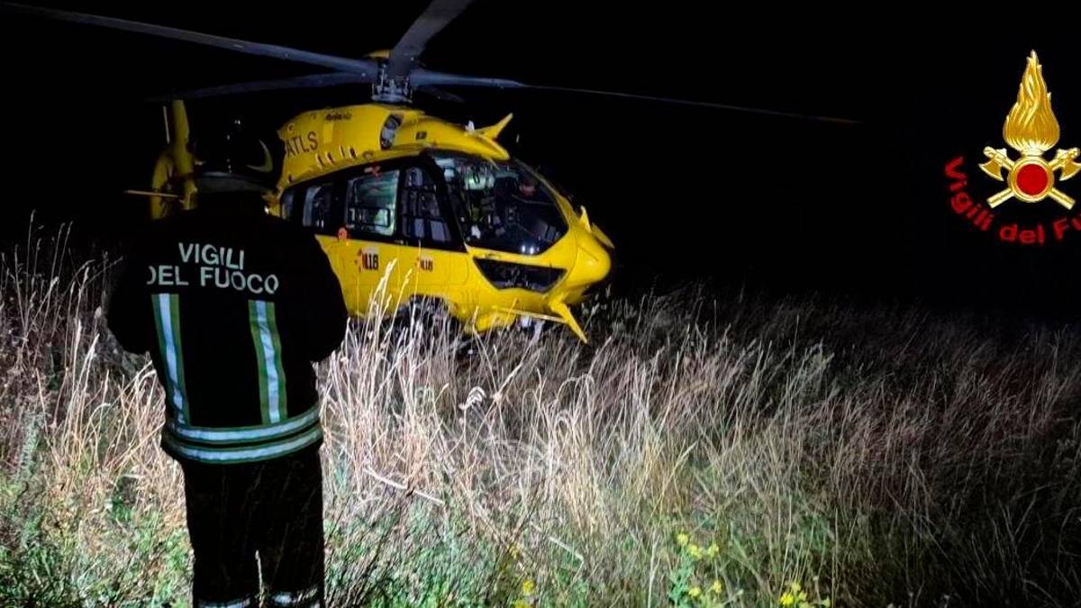 Bagno di Romagna, si ribalta un mezzo agricolo: un uomo portato in ospedale con l’elisoccorso