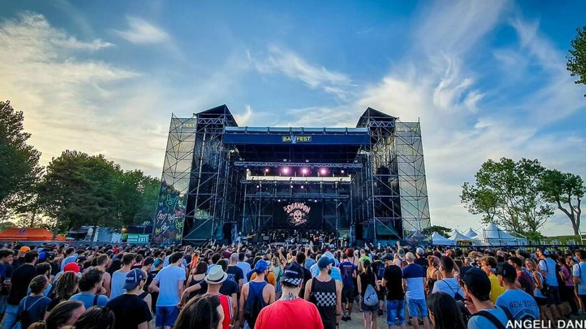 Bellaria Igea Marina, Bay Fest spostato al 2022