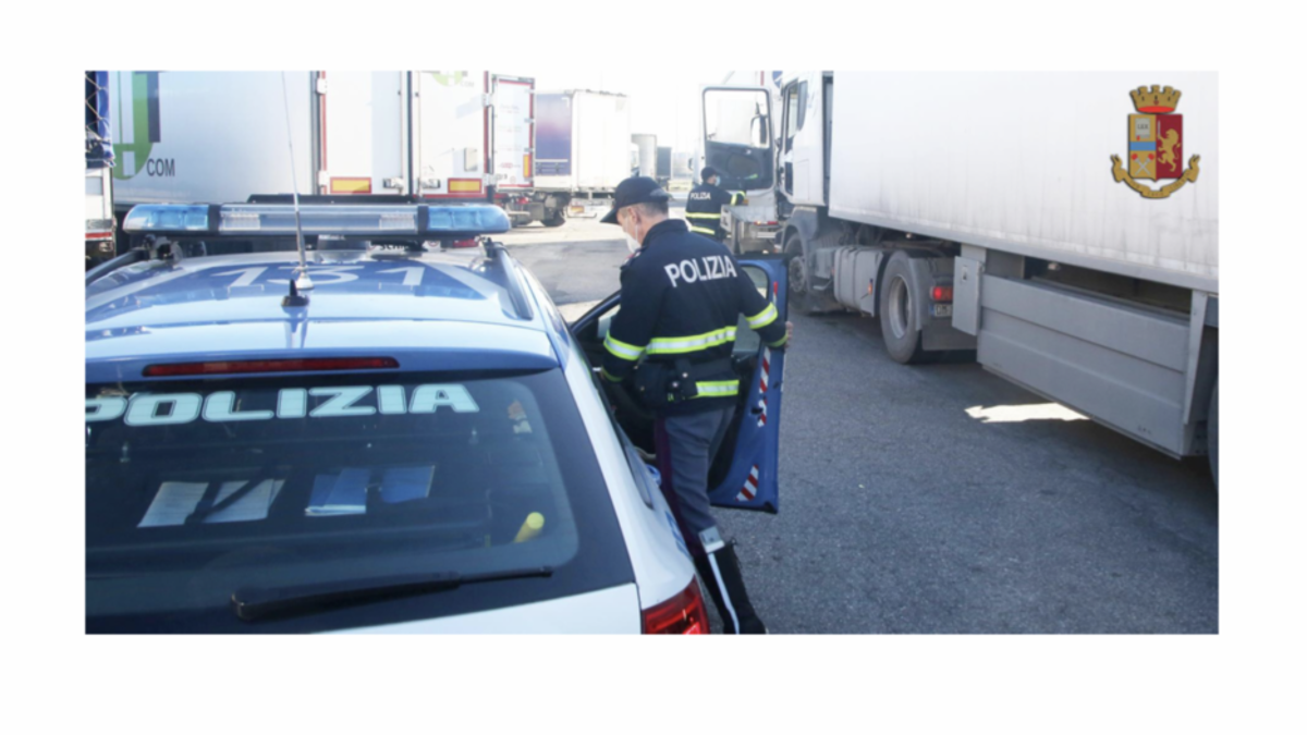 Camionista sconsiderato ci rimette la patente