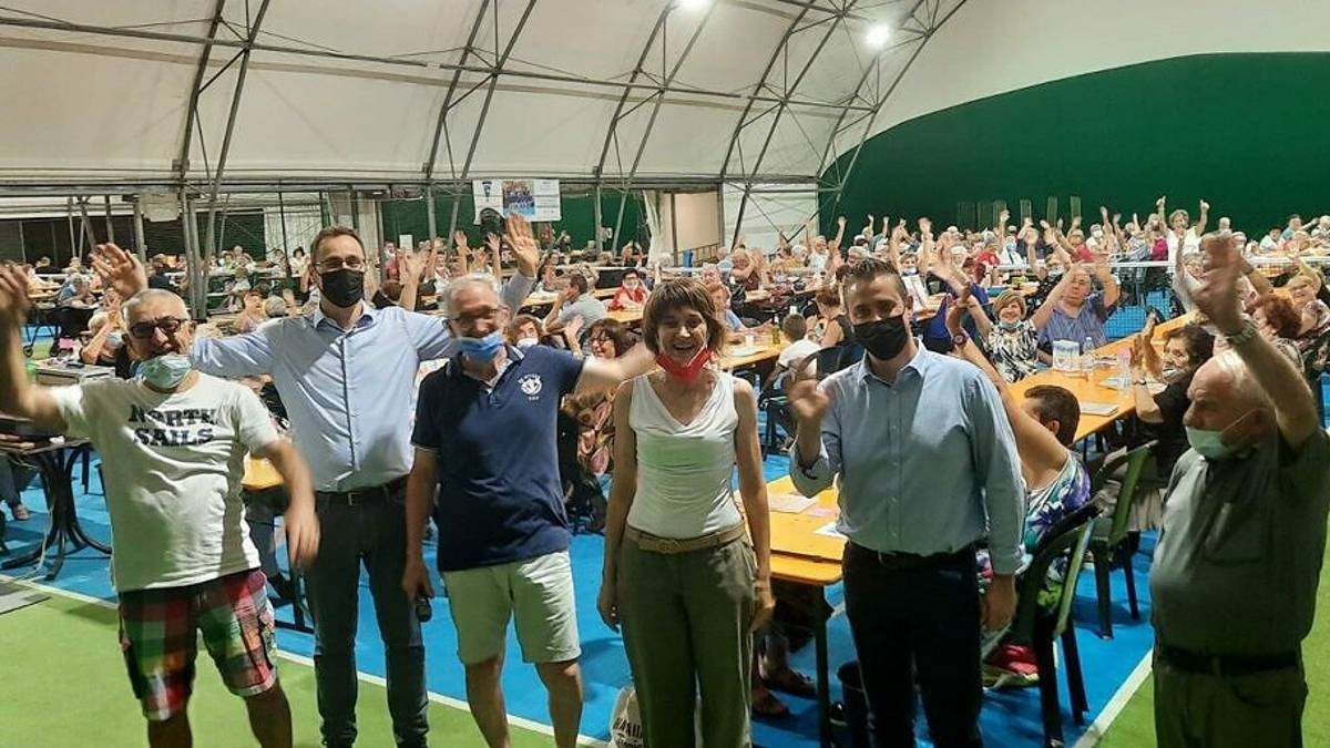 Imola, i centri sociali hanno riaperto con una grande festa