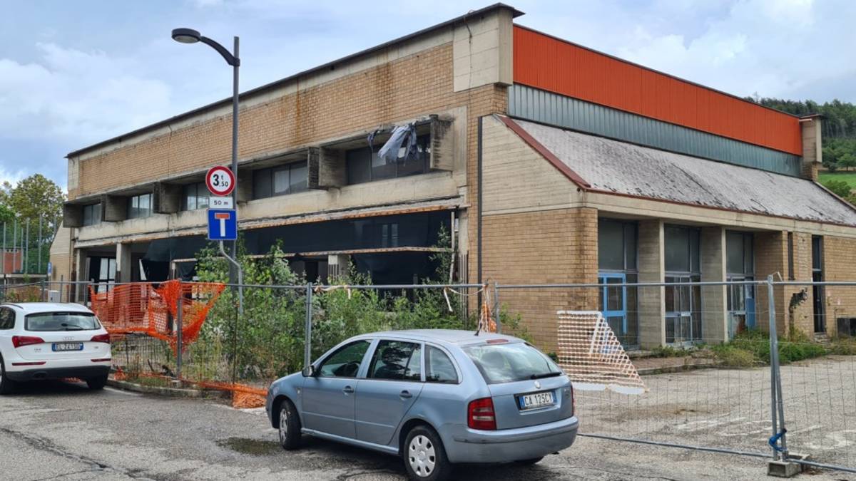 San Piero in Bagno, palestra scolastica, il sindaco: Puntiamo ad averla pronta in settembre