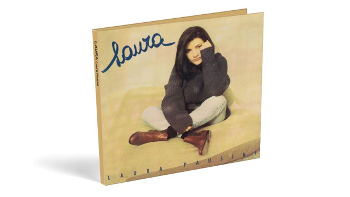 Pausini, in edicola la nuova edizione di “Laura”