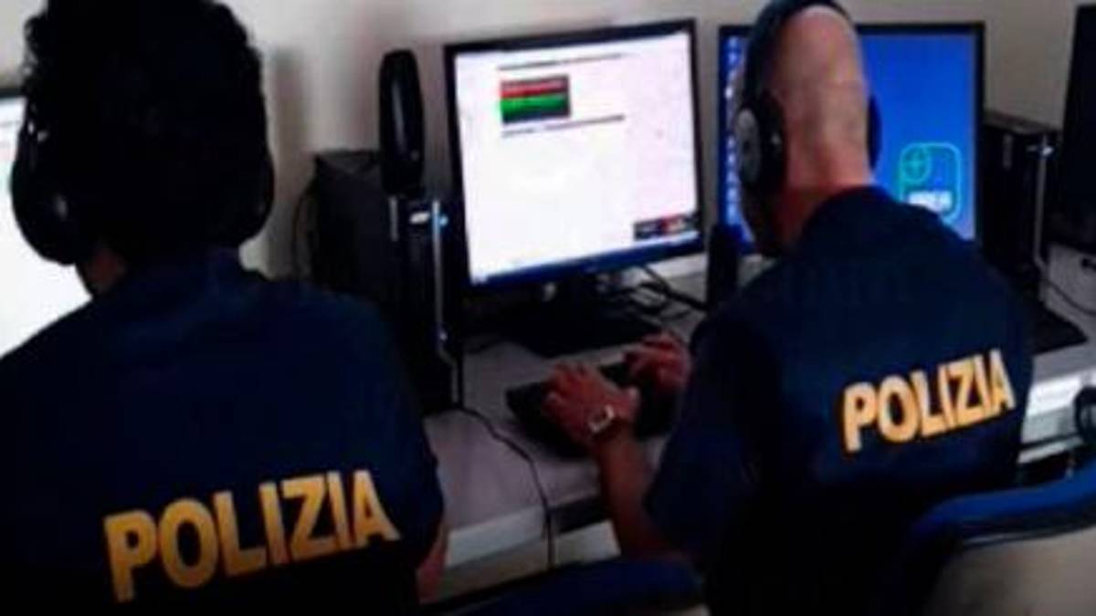 Video e foto shock con bimbi violentati: due arresti a Rimini e uno a Ravenna