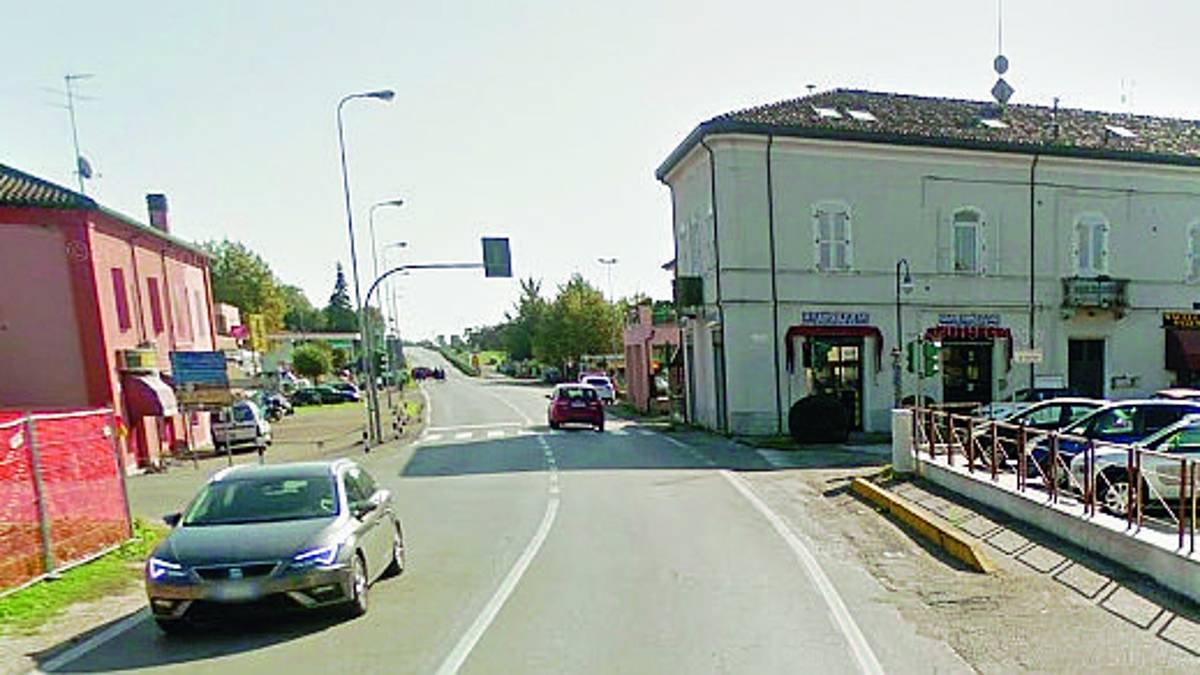 Una rotonda al posto del semaforo, partiti i lavori ad Alfonsine