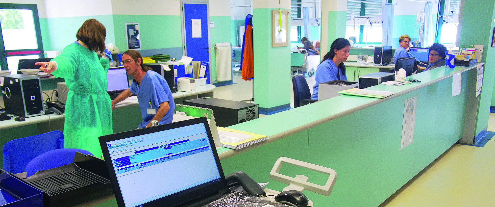 Ravenna, ladri nel reparto di oncologia. Spariti soldi e computer