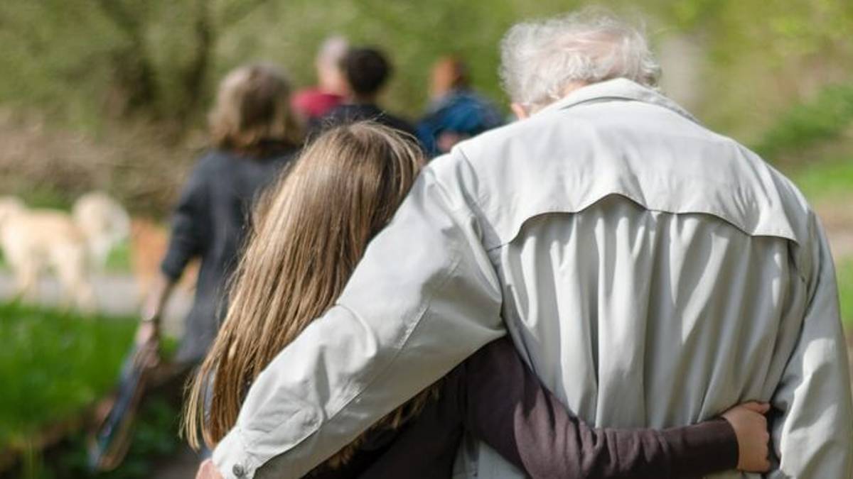 Gatteo, l'appello del nonno: Aiutate la mia nipotina ammalata di distrofia