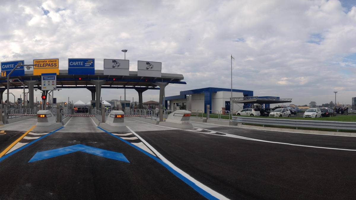 Autostrada A14, chiusure notturne tra Rimini sud e Valle del Rubicone