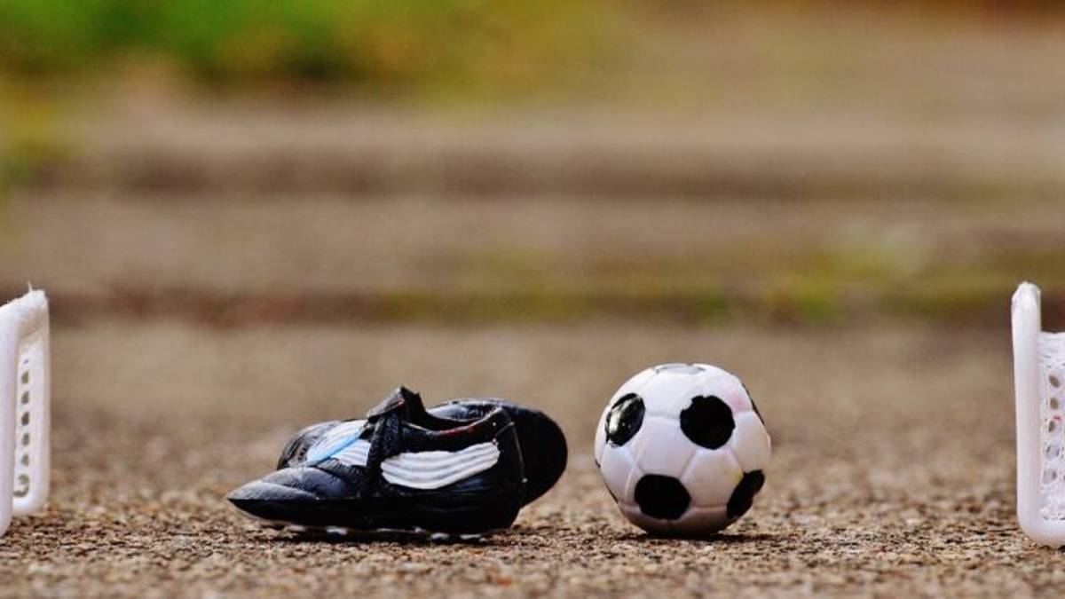 Calcio, Covid-19: saltano 4 gare in Eccellenza e 3 in Promozione