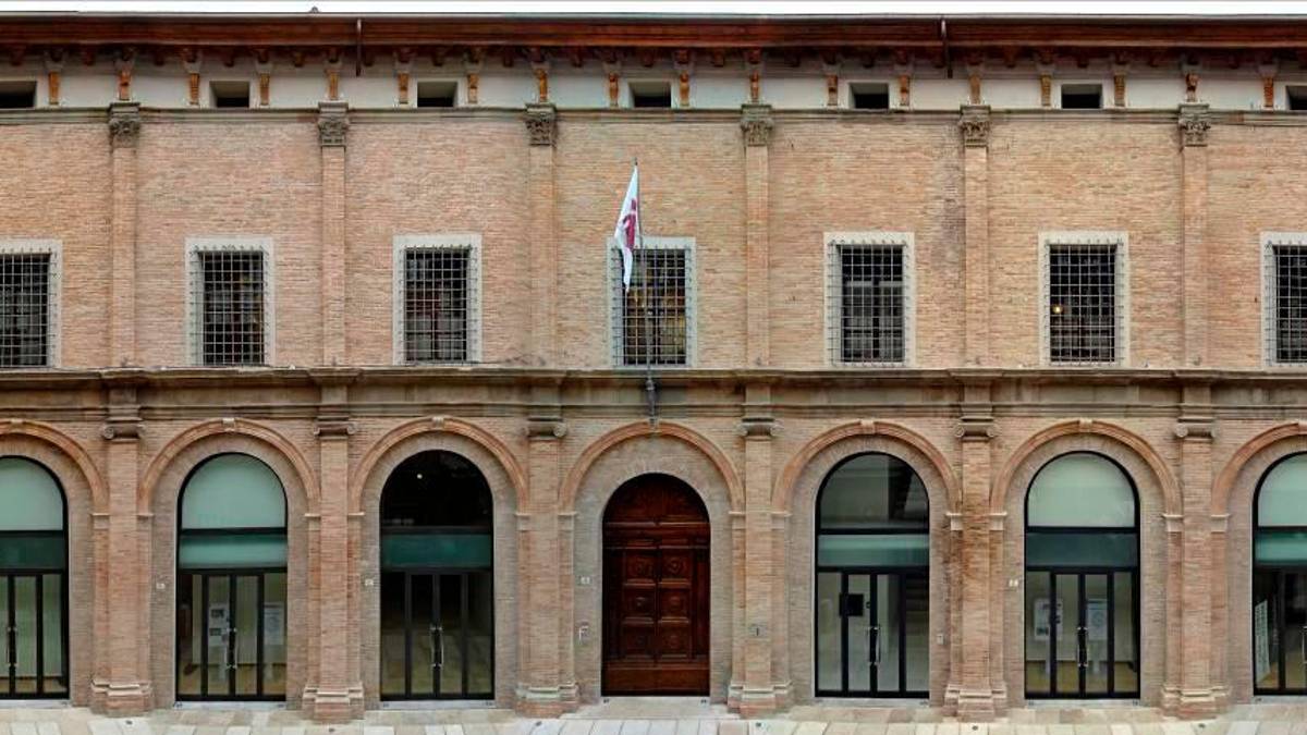 Forlì, bando della Fondazione: doppia finestra, ecco come aderire