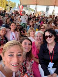 Donne del Pd imolese, con loro anche Emma Petitti (a destra)