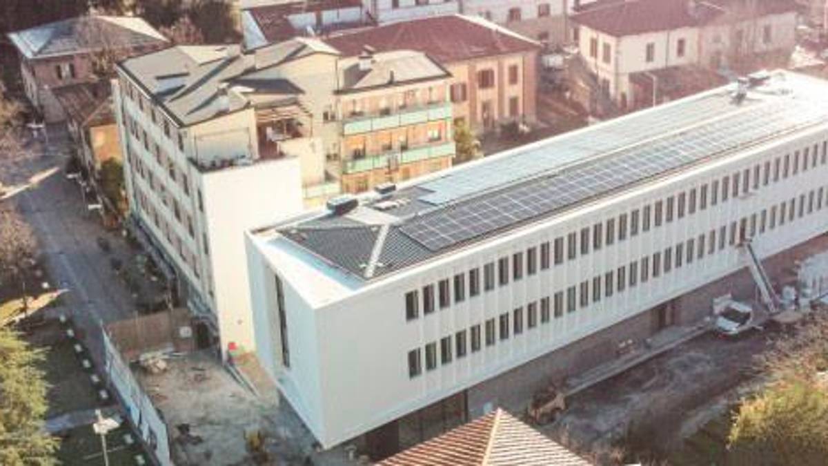 La nuova scuola media di San Piero