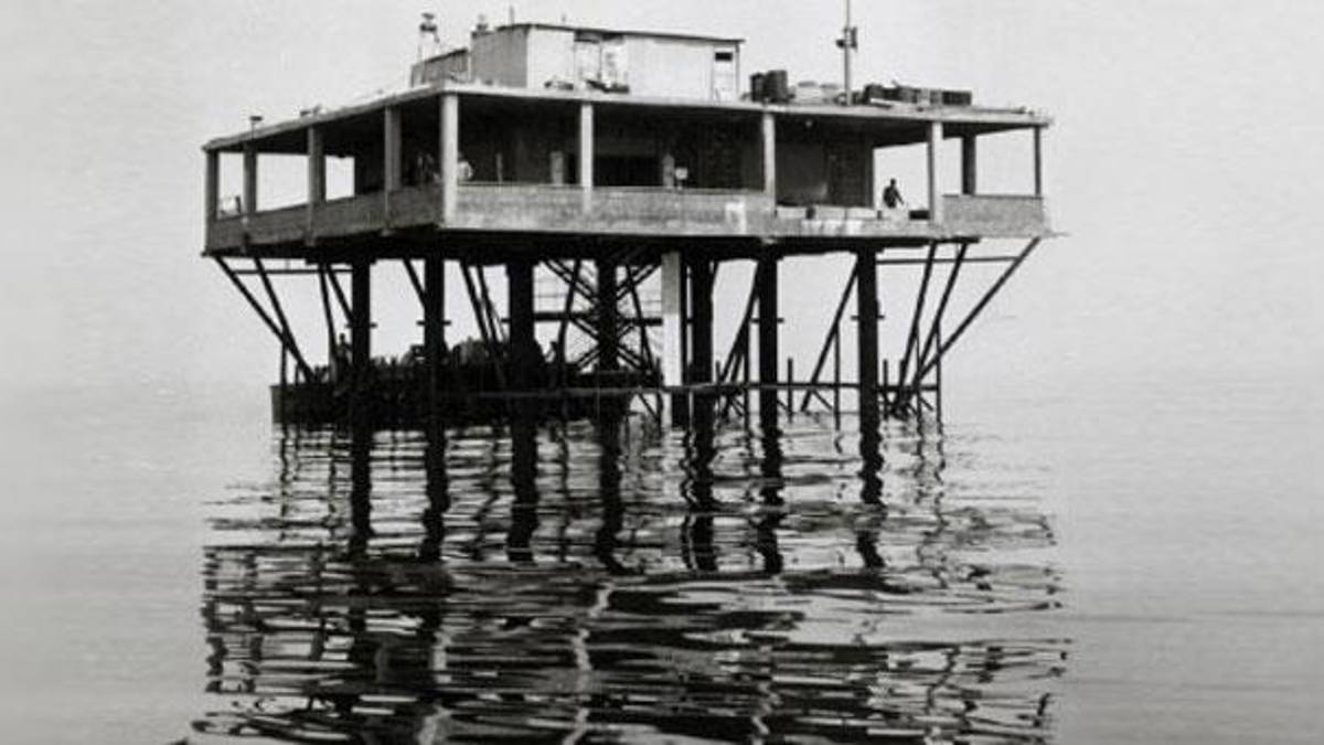 Antidoti di Guaraldi: l'isola che non c'è (più)