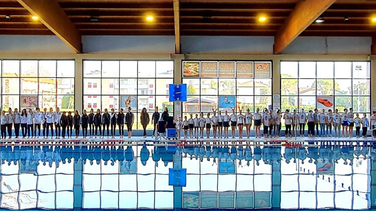 Nuoto, la festa di Rarinantes Romagna