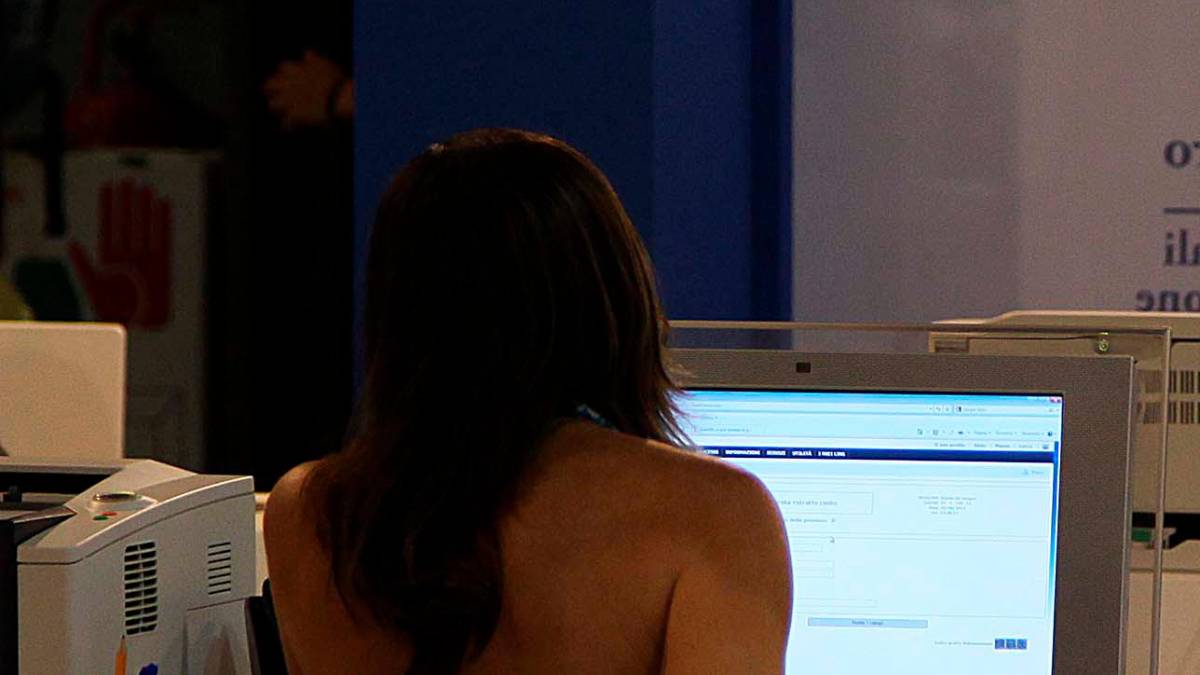 Il caso dei dati finiti online arriva in consiglio comunale