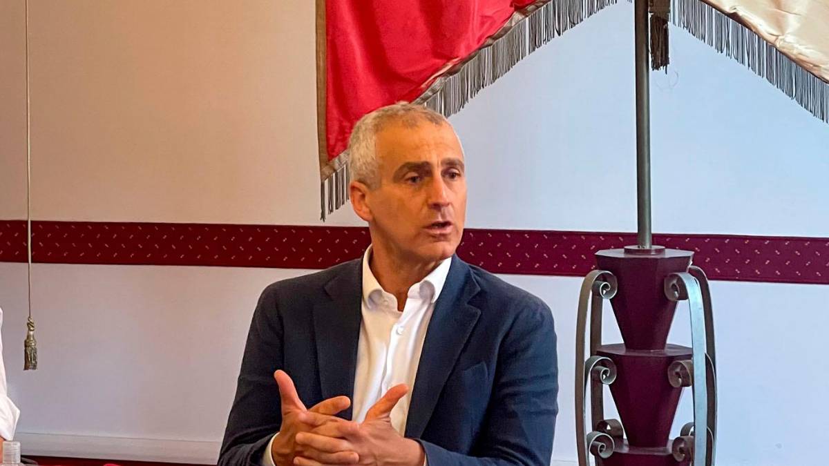 Rimini, il sindaco: “Non abbiamo dubbi sull’integrità del corpo della Polizia locale“