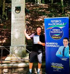Propaganda vannacciana alla sorgente del Tevere. Il Pd: “Priva di autorizzazione”. Futuro Nazionale: “Spirito dannunziano”