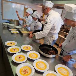 Una lezione di cucina all’alberghiero di Bellaria Igea Marina